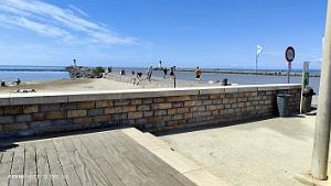 LE GRAU D'AGDE - Marche - Quai - Plage (58)